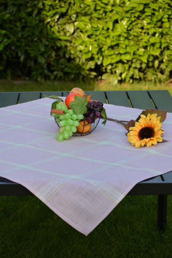 Tischdecke mit Karo-Muster in lila in Leinenoptik 110 x 110 cm