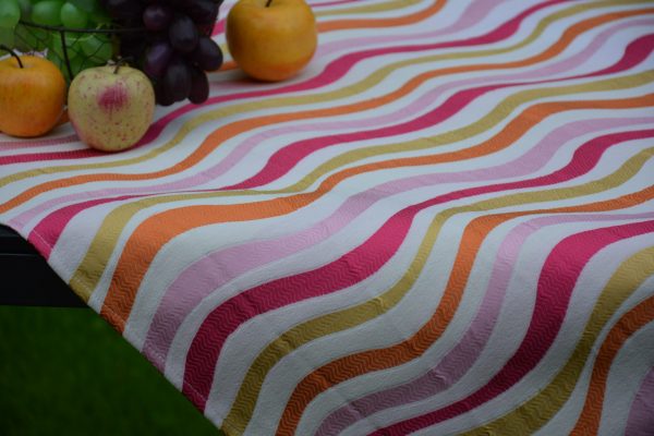 Mitteldecke mit Wellen-Muster für Festliche Anlässe 85 x 85 cm – Bild 3