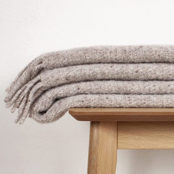 Wolldecke Scandi Plaid 130x200 cm – 100 % Schurwolle mit Woolmark Siegel  – Nachhaltige Wohndecke, beige – Bild 4